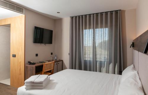 Miajadas Hotel | HOTEL RURAL FINCA LA DESA