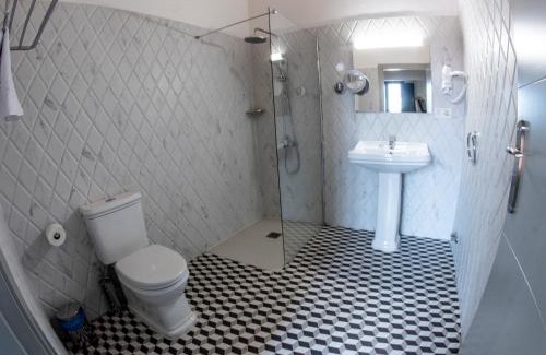Montanchez Hotel | Hotel Rural La Casa de Carlota