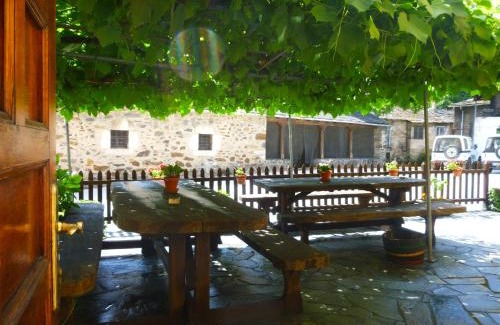 Vega de Rengos Hotel | Hotel Rural La Pista