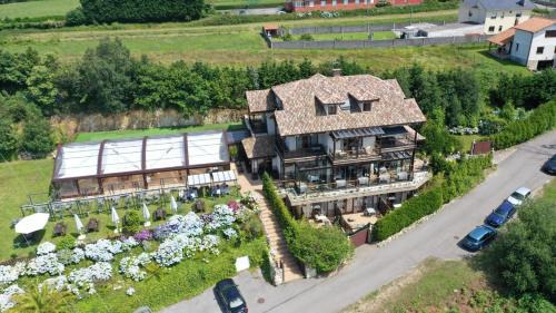 Aronces Hotel | Hotel Rural Playa de Aguilar