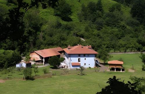 Santianes de Ola Bed & Breakfast | Hotel Rural Sucuevas