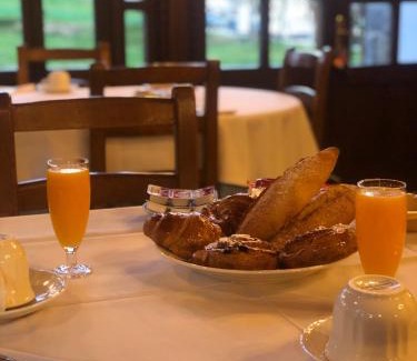 Panes Hotel | Hotel Rural Villa Elena