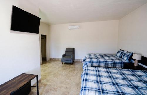 San Quintin Hotel | HOTEL & RV PARK ROSA EVELYN