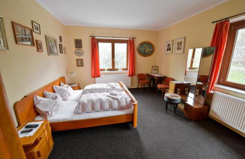 Strakonice House | Hotel s restaurací Splávek