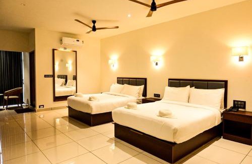 Suntikoppa Hotel | Hotel S S International Coorg