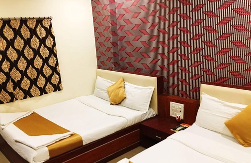 Dharavi Hotel | Hotel Safar Residency