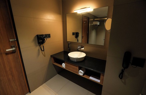Sulthan Bathery Hotel | Hotel Saffron Wayanad