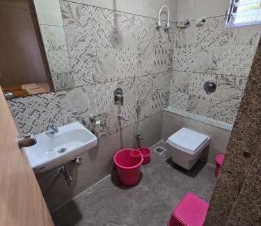Dahivadi Hotel | Hotel Sagar Family Lodge