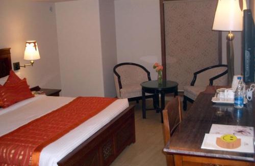 Santacruz Hotel | Hotel Sai Inn