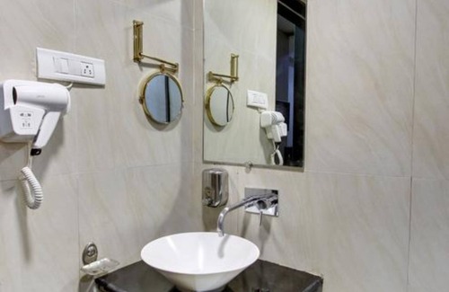 Shirdi Hotel | Hotel Sai Miracle