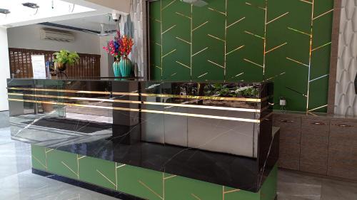 Shirdi Hotel | Hotel Sai Miracle