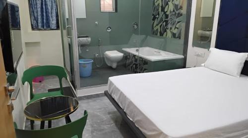 Thane West Hotel | Hotel Sai Nidhi Residency