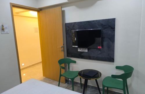 Thane West Hotel | Hotel Sai Nidhi Residency