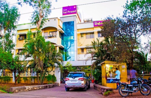 Kolhapur Hotel | Hotel Sai Prasad