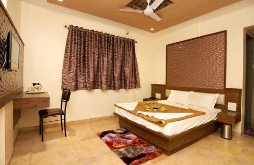 Shirdi Hotel | Hotel Sai Suraj Park