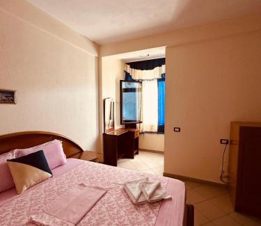 Tushemisht Hotel | Hotel Saint Marena