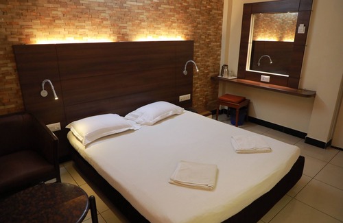 Purasaiwakkam Hotel | Hotel Sakthi Priya
