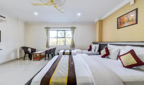 Meenambakkam Hotel | HOTEL SAlBALA INN - NEAR AIRPORT