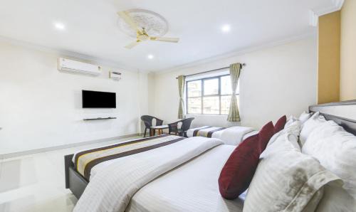 Meenambakkam Hotel | HOTEL SAlBALA INN - NEAR AIRPORT