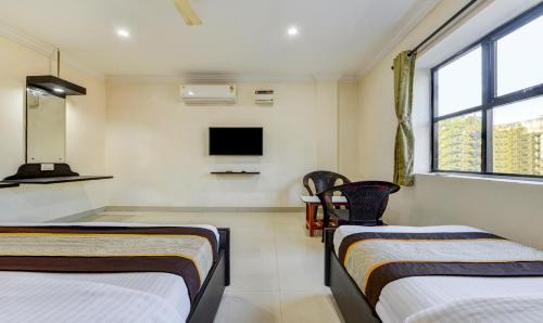 Meenambakkam Hotel | HOTEL SAlBALA INN - NEAR AIRPORT