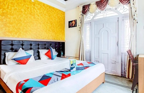 Sector II Hotel | Hotel Samanta by Stays Easy
