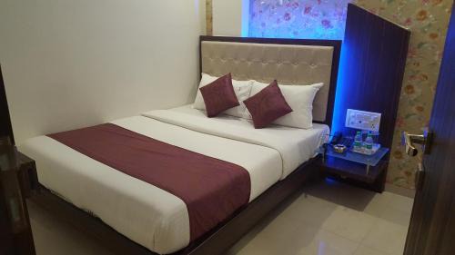 Christian Gaon Hotel | Hotel Sanjary Palace