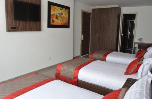 San Sebastian Hotel | Hotel Santiago de Compostella Suites