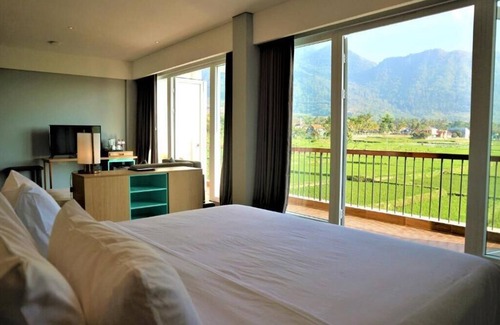 Garut Hotel | Hotel Santika Garut