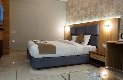 Katihar Hotel | HOTEL SATKAR