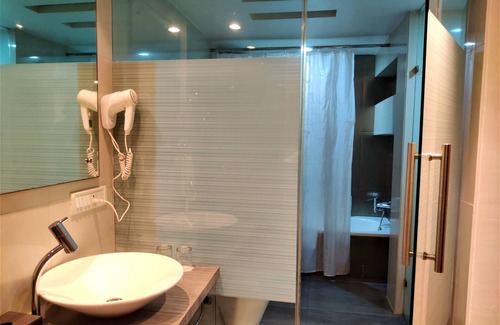 Thane West Hotel | Hotel Satkar Residency