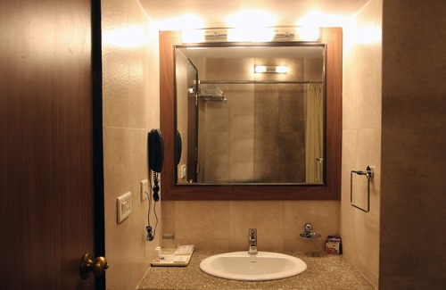Jabalpur Hotel | Hotel Satya Ashoka