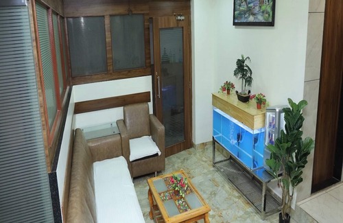 Belapur Hotel | Hotel Satyam Residency