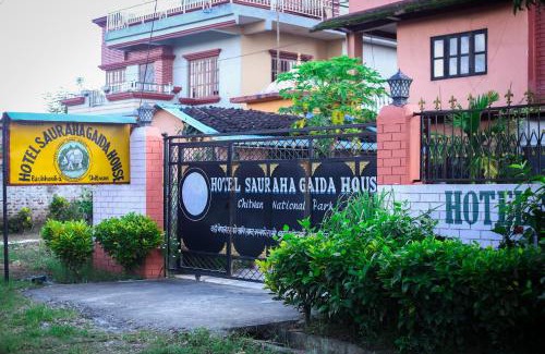 Sauraha Apartment | Hotel Sauraha Gaida House