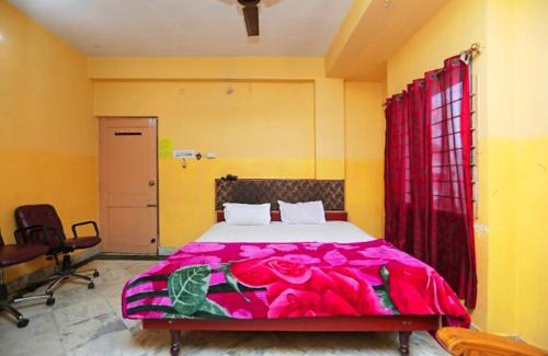 Deoghar House | HOTEL SAVITRI Near Shree Baba Baidyanath Temple