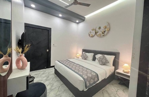 Jhalarapatan Hotel | Hotel Sawariya Royal Palace