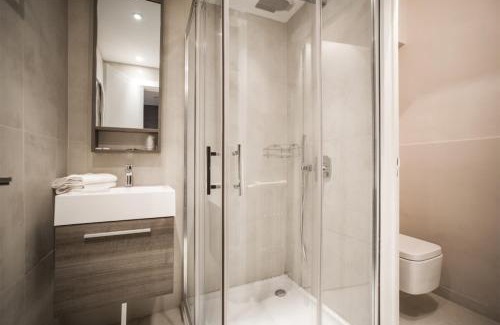 Cannes City Centre Hotel | Hotel Schtak