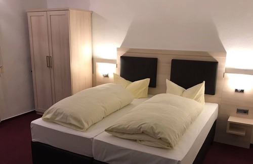 Baunatal Hotel | Hotel Scirocco