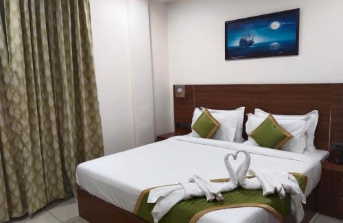Karunagappally Hotel | Hotel Seapark