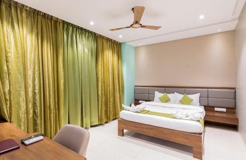 Navi Mumbai Hotel | Hotel Seven Oaks