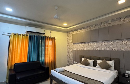 Raipur Hotel | Hotel Shagun Farm Raipur