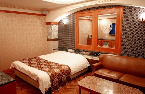 Toyonaka Hotel | Hotel Shasha Toyonaka - Adult Only