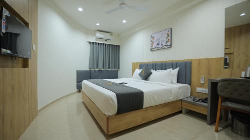 Rajkot Hotel | Hotel Shayan Inn
