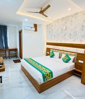 JP Nagar House | Hotel Shine
