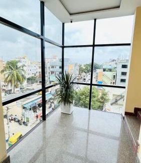 JP Nagar House | Hotel Shine