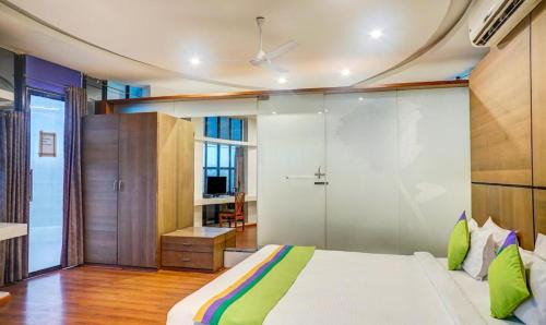 Kolhapur Hotel | Hotel Shiva's, Kolhapur