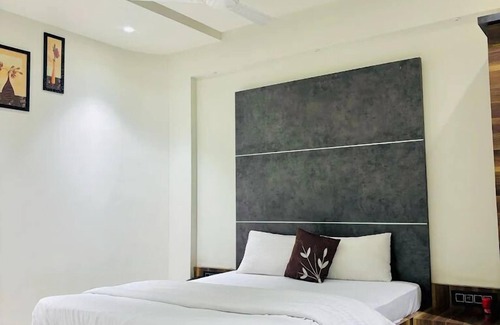 Rajgurunagar Hotel | HOTEL SHIVAM EXECUTIVE