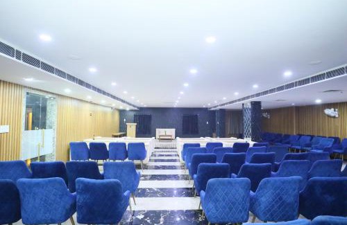 Udaipur District Hotel | Hotel Shree Khodiyar By Rangoli Udaipur