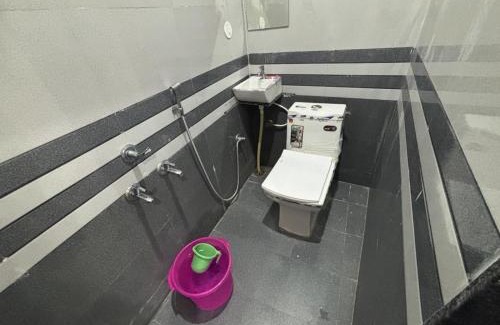 Khatu Hotel | Hotel Shree Radhe Laxmi