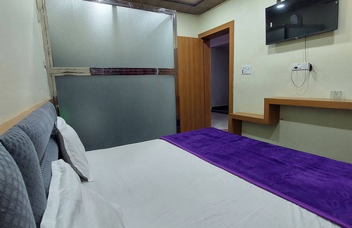 Orchha Hotel | Hotel Shree Ram Bhagwan