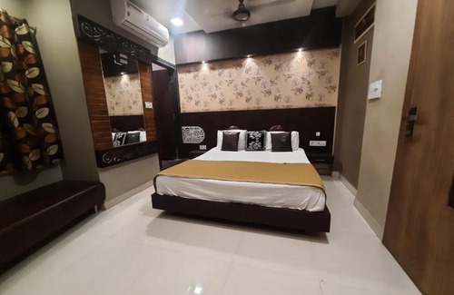 Nathdwara Hotel | Hotel Shreenath Ashray